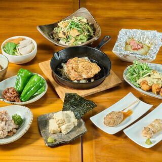 飲み放題付き♪【鳥炭火1枚焼きコース】串物2本や1口ラーメンなど全11品4500円(税込)
