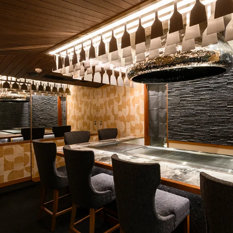 [Private room] For entertaining or special anniversaries♪ A special space to enjoy the teppan chef right in front of you