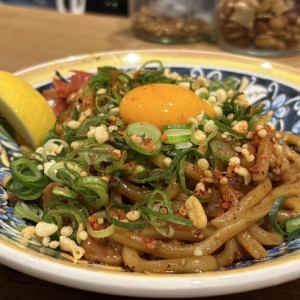 兆極太麺！混ぜ鶏焼きそば