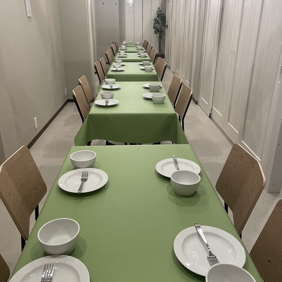 最大44名様までご収容可能のため、大人数の宴会にも最適◎