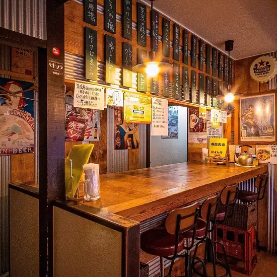 はりまや町の路地中にある、夜な夜な大人たちが集うお店♪