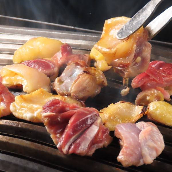 炭火で味わう【鳥焼き肉】