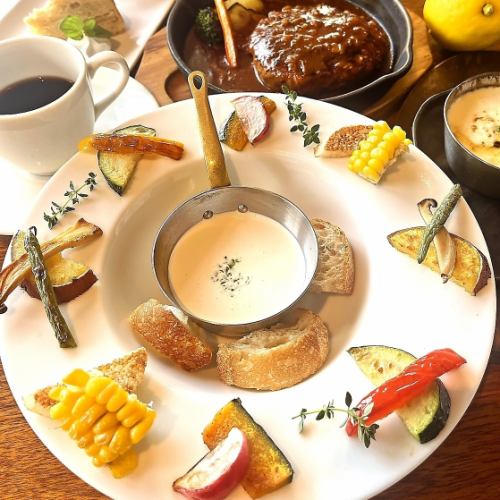カラダ喜ぶ♪お野菜が嬉しいランチメニュー充実