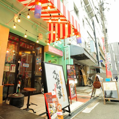 5 minutes walk from Honmachi Station Exit 2