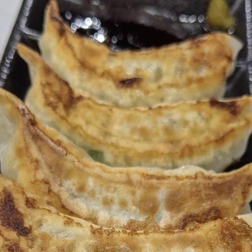 焼餃子　5コ