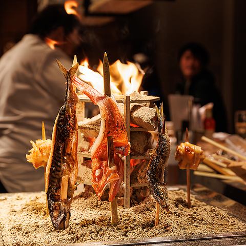 ▼Perfect for parties! Courses with all-you-can-drink and our famous robata skewers starting from 4,000 yen