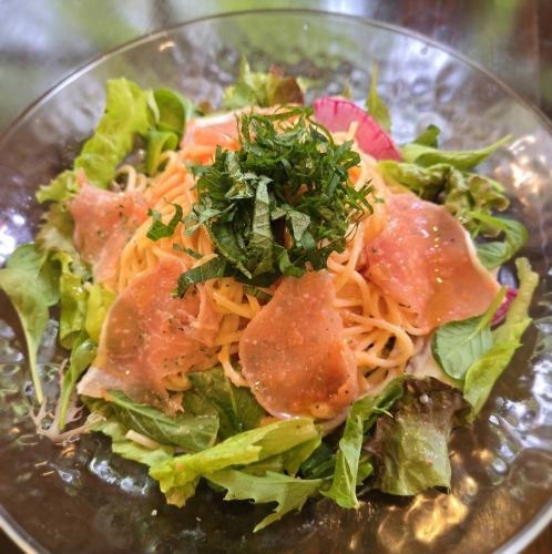 生ハムの明太冷製パスタ