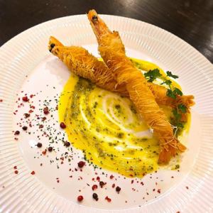 有頭海老のカダイフ巻フライ