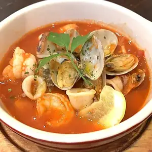 해산물의 담백한 토마토 조림
