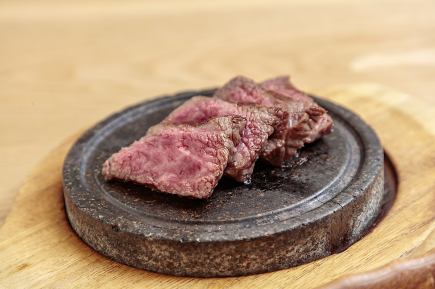 [For entertaining or dining parties] Black Wagyu beef hot stone grill, Wagyu beef nigiri, etc. 6,600 yen *One drink order