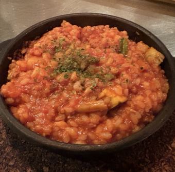 Tomato cream risotto with Noto beef and Noto pork