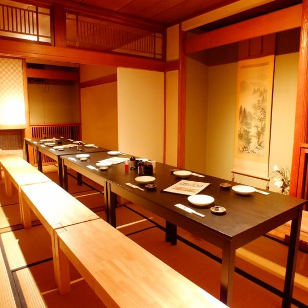 [Two complete private rooms for 4 to 8 people!] 1 room can accommodate up to 4 people ★We have rooms that can accommodate up to 20 people! We can accommodate more than 20 people upon request! This is a seat where you can see everyone's face♪