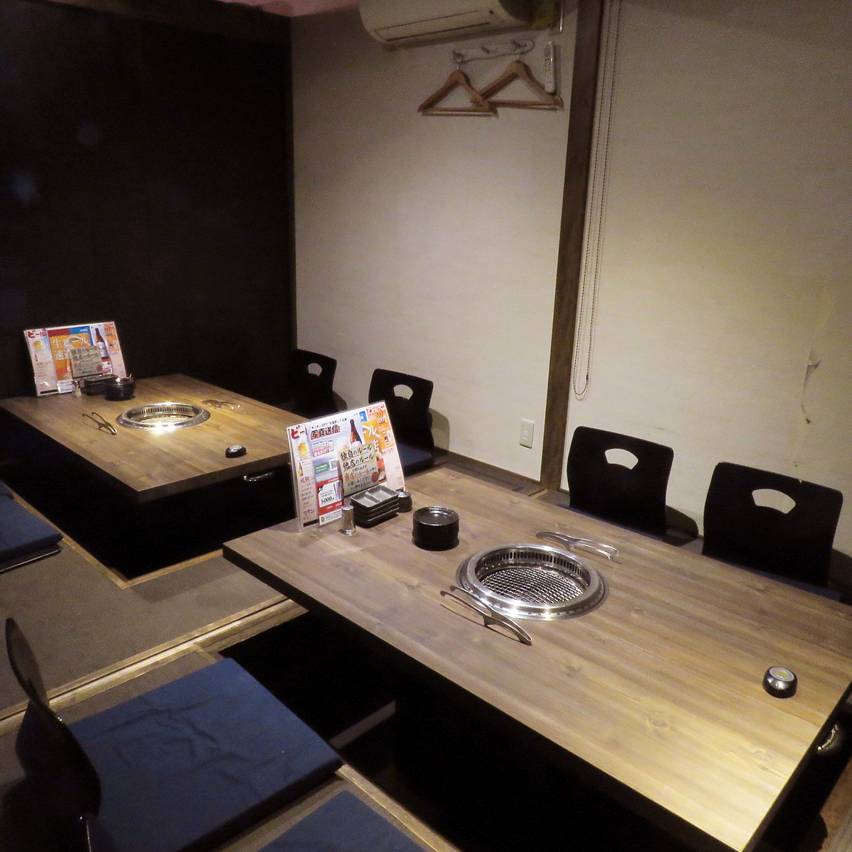 足を伸ばしてリラックス。大人の会話が弾む上質な個室空間♪
