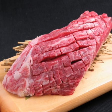 Kuroge Wagyu beef shoulder triangle steak (upper lean meat)