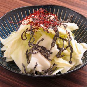 Sesame flavored salted konbu cabbage