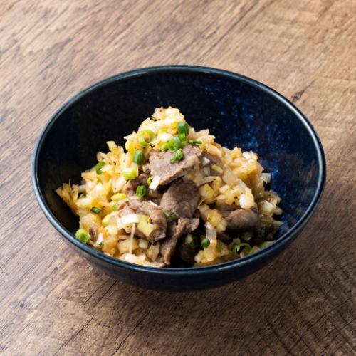 ピリ辛ねぎたっぷり　牛すじ