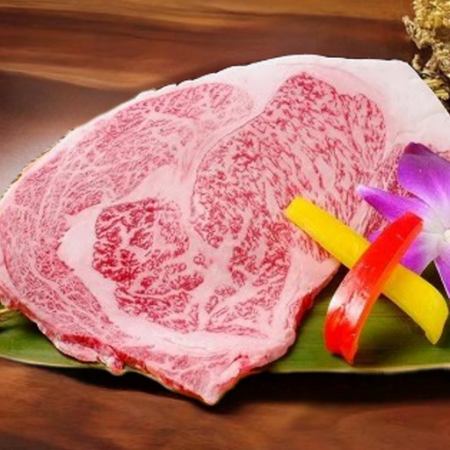 黒毛和牛 大判　リブロースステーキ