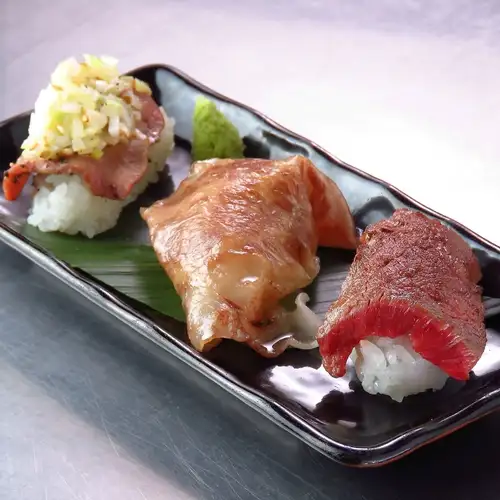 炙り肉寿司3種盛り
