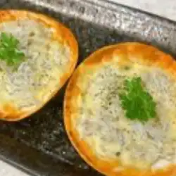 기피피자「시라스토카만블루치즈」