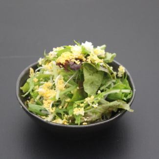 Choregi Salad (for 2~3 people)