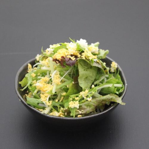 Choregi Salad (for 2~3 people)