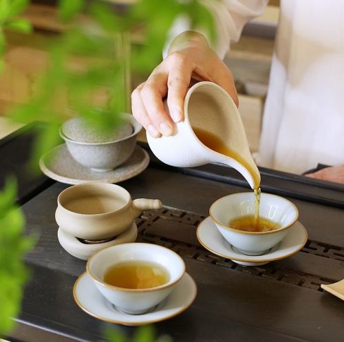 Our "Taiwanese tea" has a high fragrance, yet is elegant and has a high relaxing effect. ◇ Only high-quality tea leaves are used.