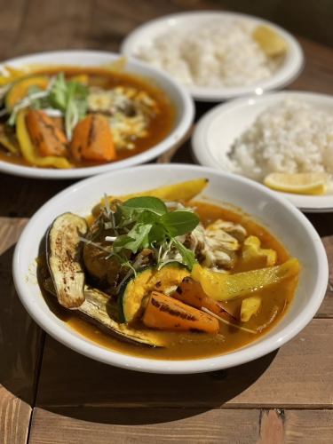 spiced chicken soup curry