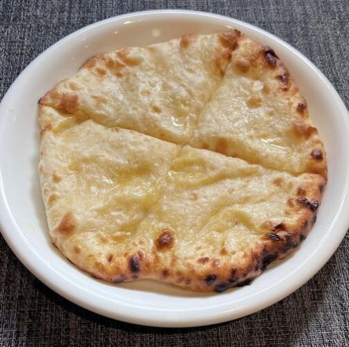 チーズナン