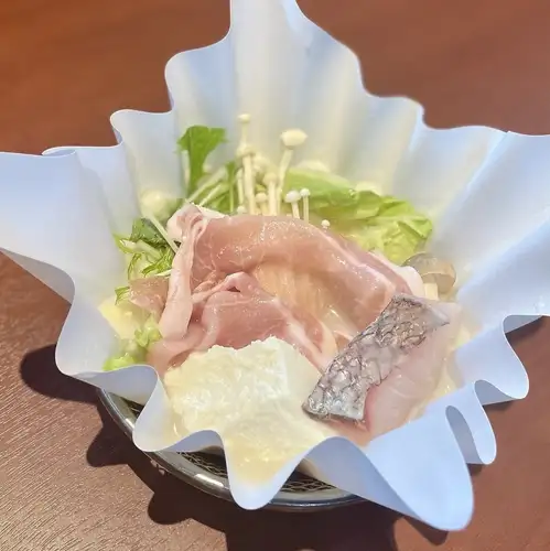 黄桜酒粕鍋(豚ロースと魚1種)