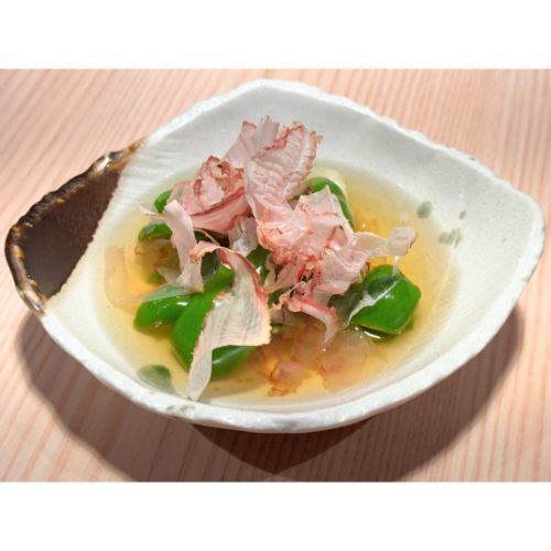 ★冷かけ出汁のカリカリピーマン