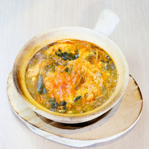 Nikkoen's Red Egg Soup