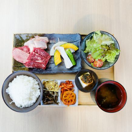 ボリューム満点のランチで午後からの活力をチャージ!【上ハラミランチ】1800円(税込)