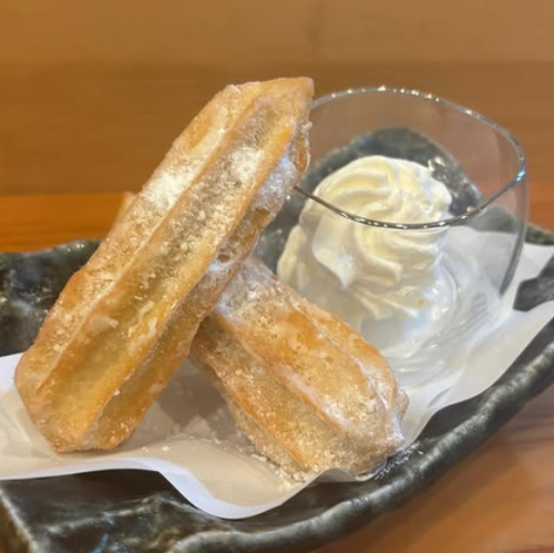 チョコ入りチュロス