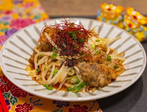 Fried chicken and tamanar island chili oil champuru