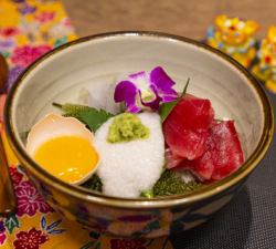 海人自慢の海鮮海ぶどう丼