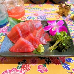 マグロの刺身・海人盛り