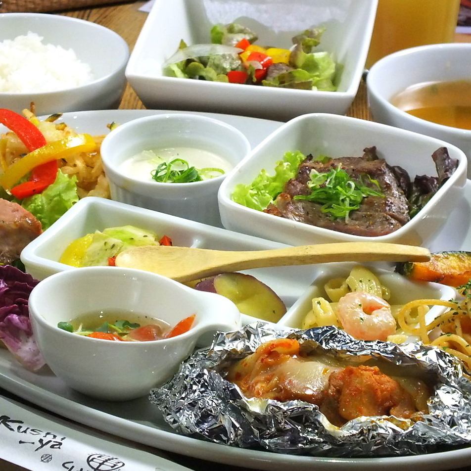 クーポン利用でランチにデザートトッピングサービス!