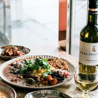 【生ビール付き】飲み放題貸切プラン！スパイス料理5品+本日のあいがけカレー4400円(込)