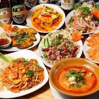 駅から２分◆本場の雰囲気あふれる店内で、本格タイ料理居酒屋！