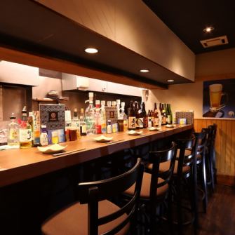 [Counter] Perfect for a quick drink on your way home from work or when you want to have a drink with friends.We welcome you in a calm atmosphere.