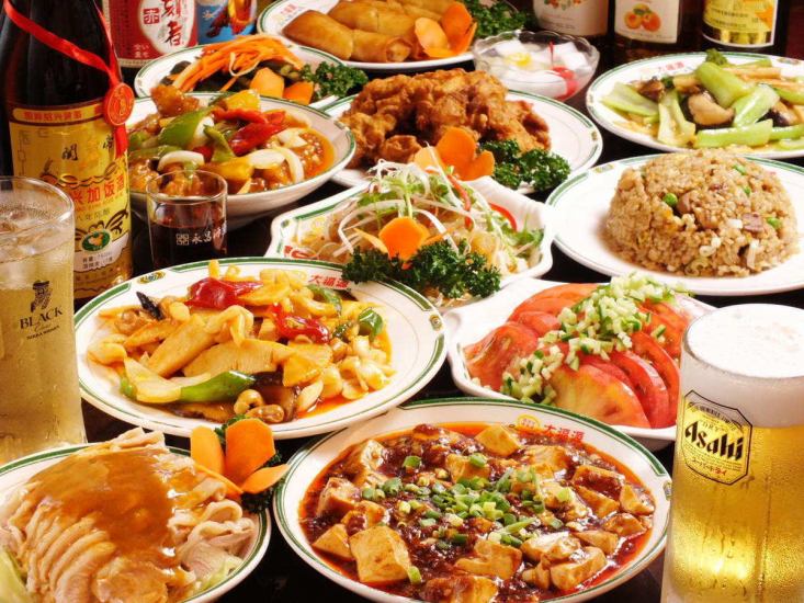 You can enjoy authentic tastes from all over China with more than 150 kinds of menus ★