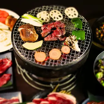 「網焼きジンギスカン」堪能コース！全9品ラムジンギスカンをたっぷり楽しむ料理のみコース