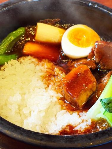 4月のオススメランチ♪
『梅冷麺ランチ』
『桜えびの冷麺ランチ』
『石焼角煮ご飯ランチ』

『レバニラ炒め定食』も大人気の為継続してやってます♪

『南会津産アスパラガス』入荷しました‼️
毎年大人気の産地直送野菜。
南会津の気候が美味しいアスパラガスを育ててくれます。
炭火で焼いて食べると旨味たっぷりでとっても美味しいです。

#三千浦 #国立 #谷保 #国立グルメ #国立ランチ