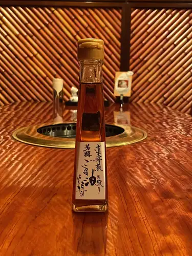 美味しいレバー入荷しました‼️
新鮮な角切りレバーを自家製ごま油につけて食べる『レバカク1400円』がオススメですよ♪
自家製ごま油も店頭で販売してます!
お土産に是非〜
本日のオススメ
『和牛ハラミ』美味しいハラミ入荷してます
『ケジャン』渡り蟹の辛味噌漬け
『ザブトン』仙台牛のザブトン入荷できました
『リブロース』コチラも仙台牛‼️
#三千浦 #国立 #焼肉 #レバー #ごま油
