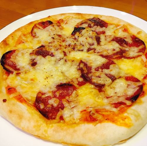 GARLIC SALAMI PIZZA(9in)(蒜味萨拉米披萨)