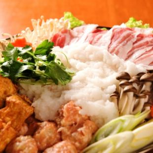 [Stamina ◎] Total 7 dishes with 2 types of skewers [Rokukuro pork sleet hot pot course] 4480 yen!! *2 hours all-you-can-drink included