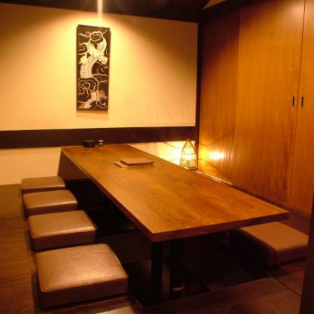 A private room for 8 people x 2, a private room for 16 people x 1, and a fusuma sliding door will make a banquet hall for 40 people.Of course, you can eat with your children.