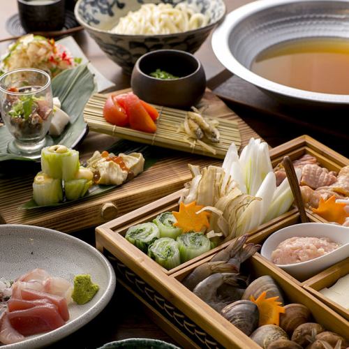 Boasting udon sushi pot