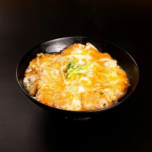 熟成だしのカツ丼