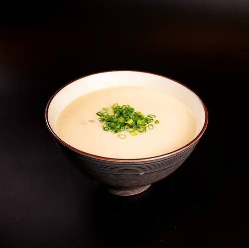 おしゃれな創作うどん